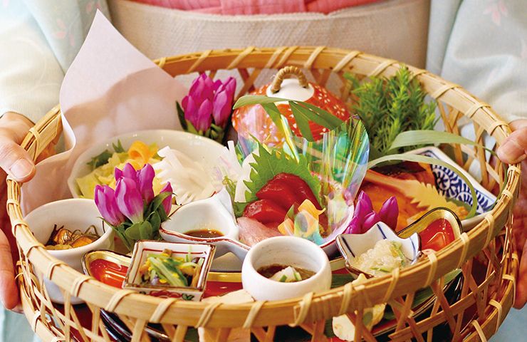 Omakase wicker basket set \3,500