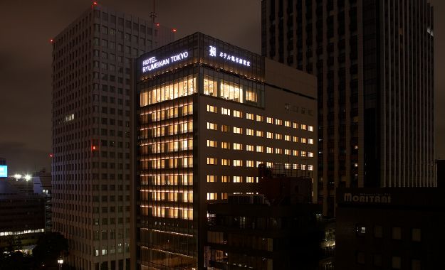 3-minute walk from JR Tokyo Station, Yaesu North exit