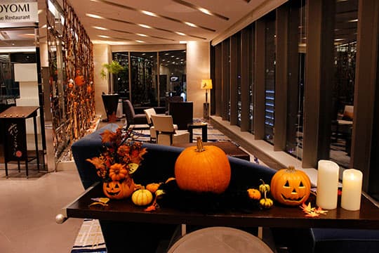 ハロウィンの飾り付けをいたしました